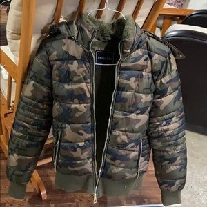 Girls/women’s jacket camo jacket